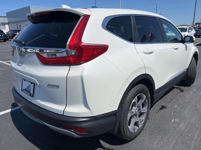 2017 Honda CR-V Vehicle Photo in GREEN BAY, WI 54304-5303
