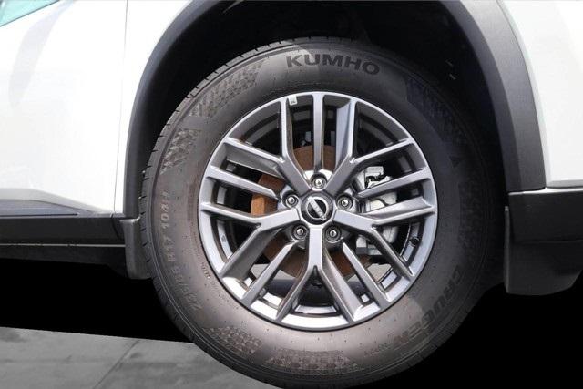 2025 Nissan Rogue Vehicle Photo in Hazelwood, MO 63042