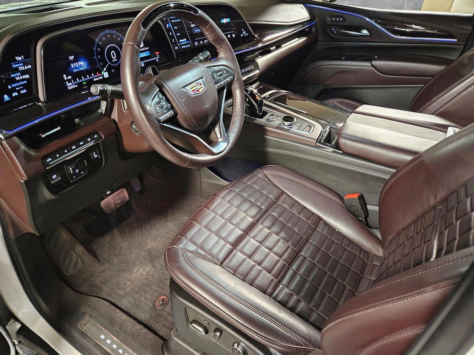 2023 Cadillac Escalade Vehicle Photo in Tampa, FL 33614