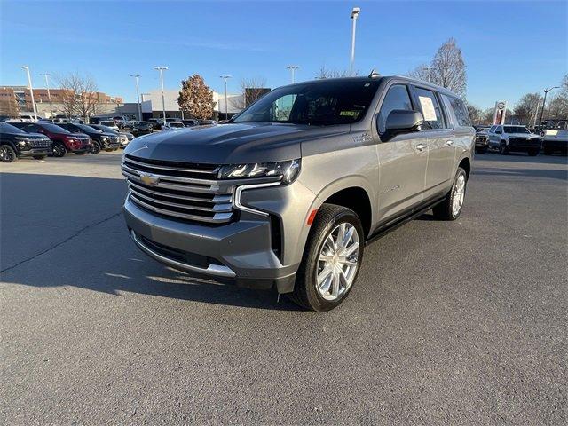 2022 Chevrolet Suburban Vehicle Photo in BENTONVILLE, AR 72712-4322