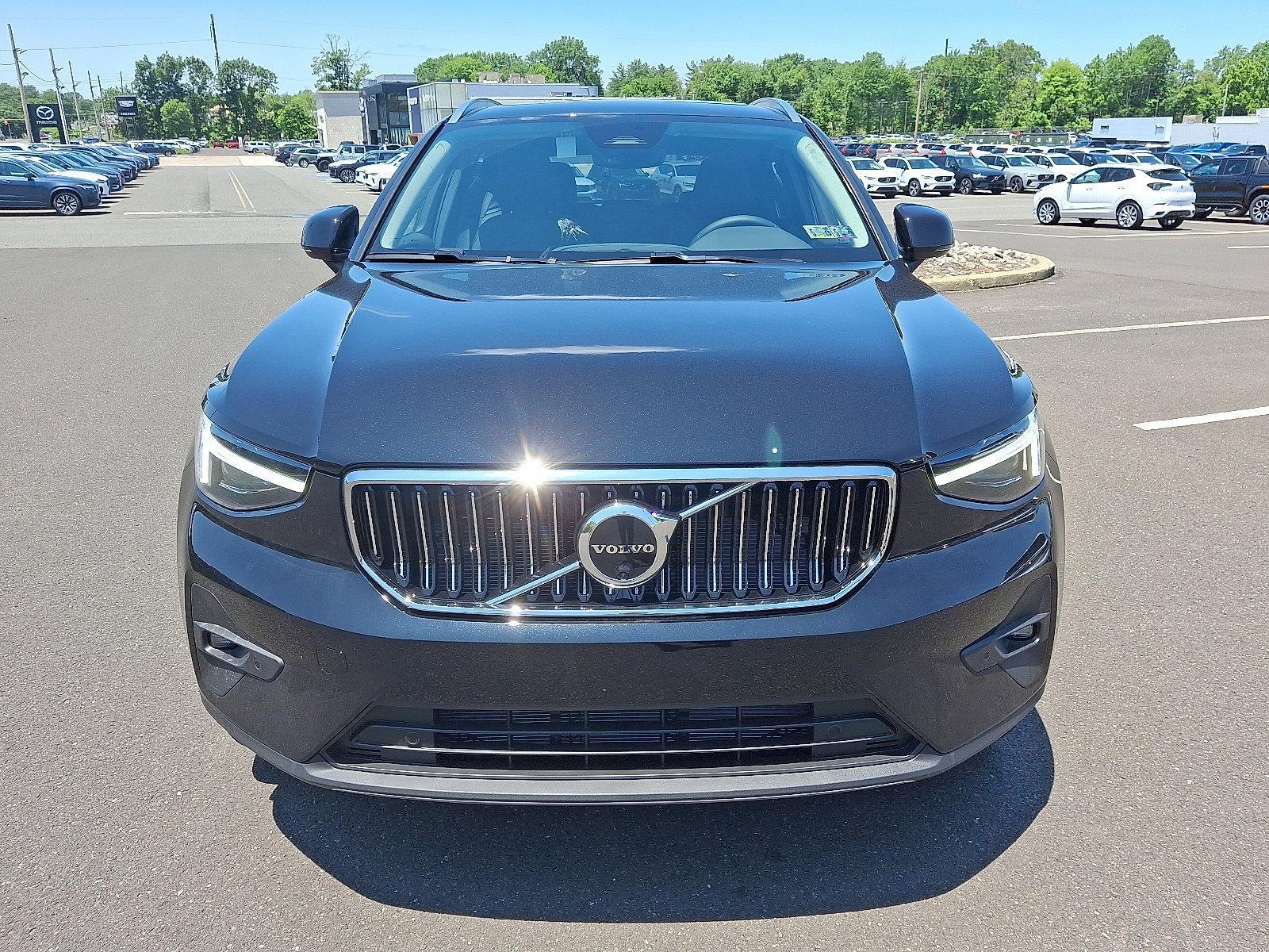 2025 Volvo XC40 Vehicle Photo in Trevose, PA 19053