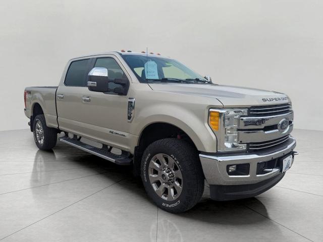 2017 Ford Super Duty F-250 SRW Vehicle Photo in Oshkosh, WI 54901