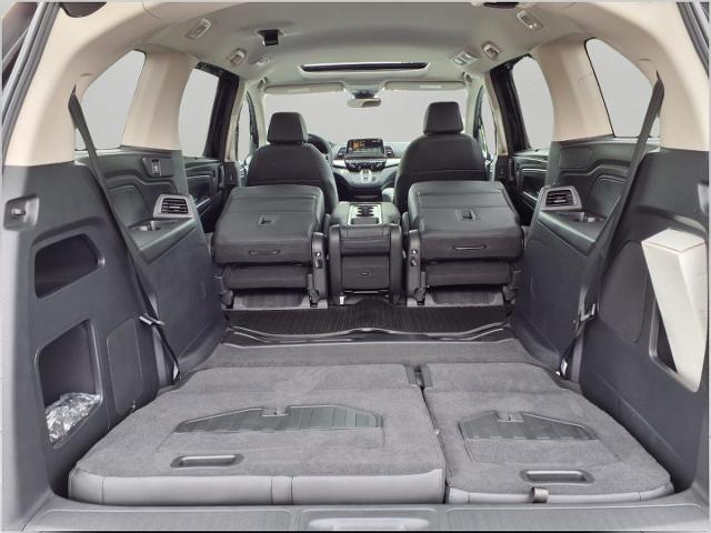 2025 Honda Odyssey Vehicle Photo in Oshkosh, WI 54904