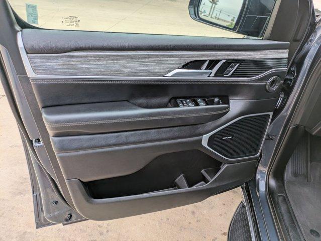 2024 Jeep Wagoneer L Vehicle Photo in SELMA, TX 78154-1459