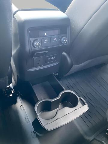 2022 GMC Acadia Vehicle Photo in APPLETON, WI 54914-8833