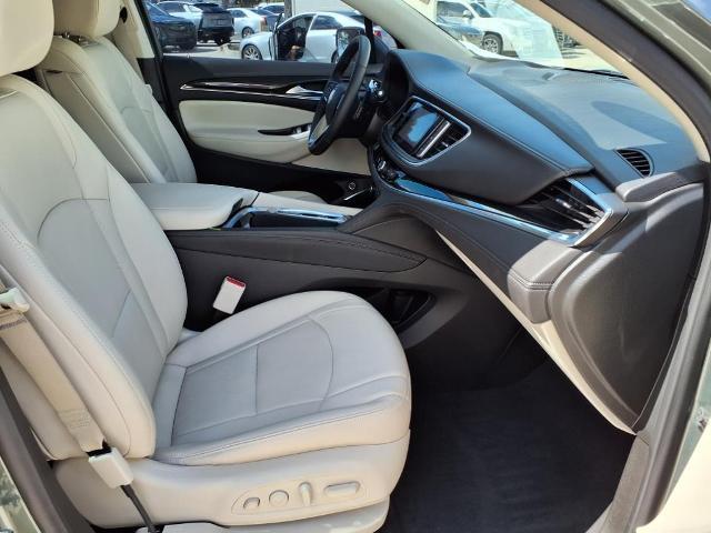 2022 Buick Enclave Vehicle Photo in Tampa, FL 33612