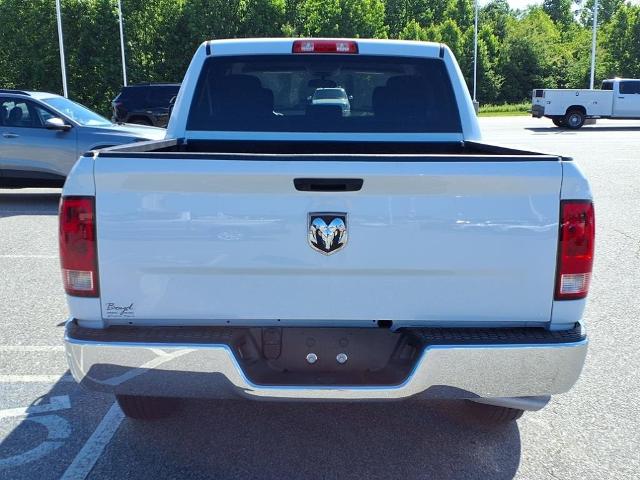 2022 Ram 1500 Classic Vehicle Photo in EMPORIA, VA 23847-1235