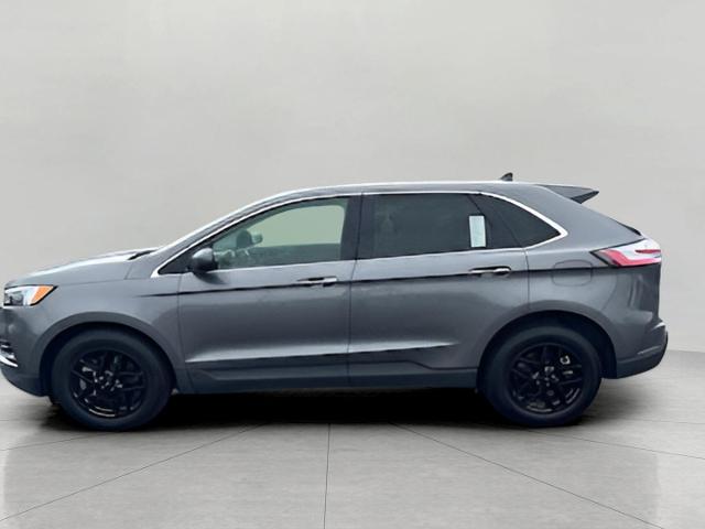 2024 Ford Edge Vehicle Photo in Neenah, WI 54956