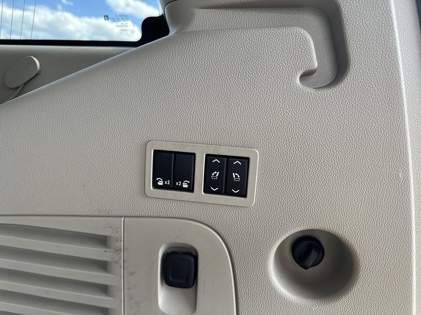 2015 Cadillac Escalade Vehicle Photo in Lancaster, PA 17601