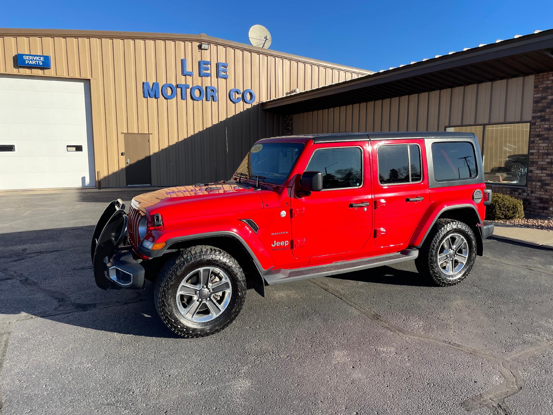 Used 2019 Jeep Wrangler Unlimited Sahara with VIN 1C4HJXEG3KW514858 for sale in Dawson, Minnesota