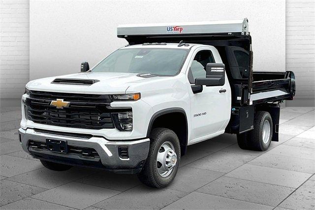 2024 Chevrolet Silverado 3500 HD Chassis Cab Vehicle Photo in INDEPENDENCE, MO 64055-1314