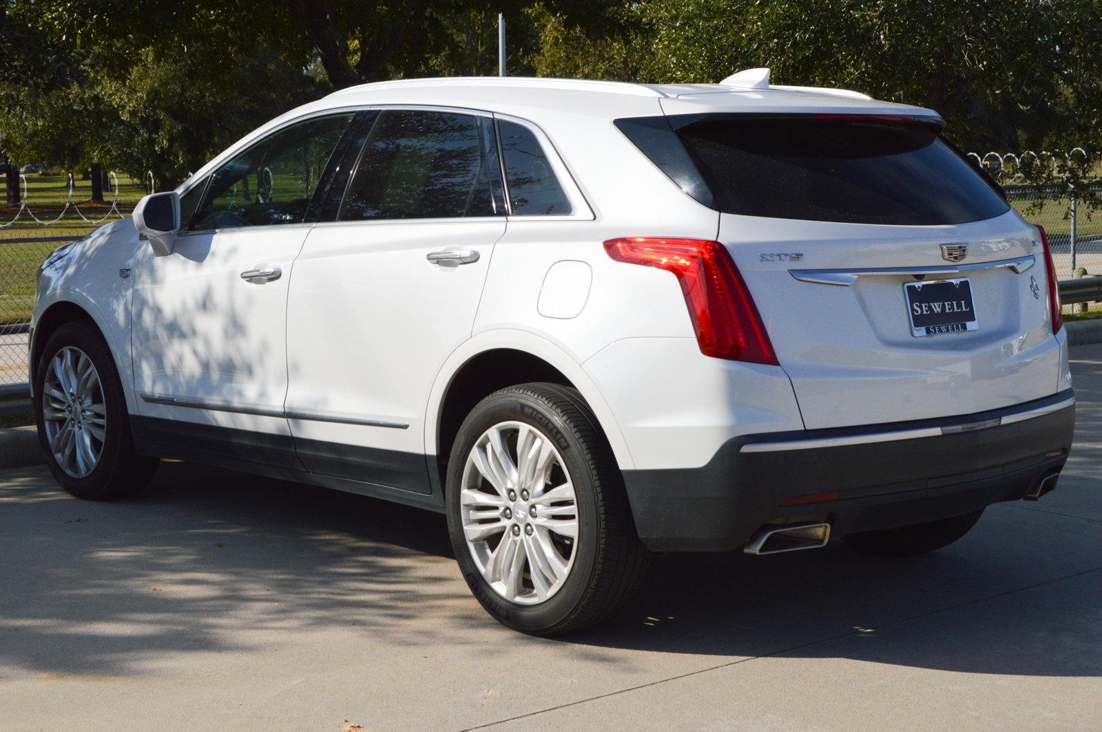 2018 Cadillac XT5 Vehicle Photo in Houston, TX 77090