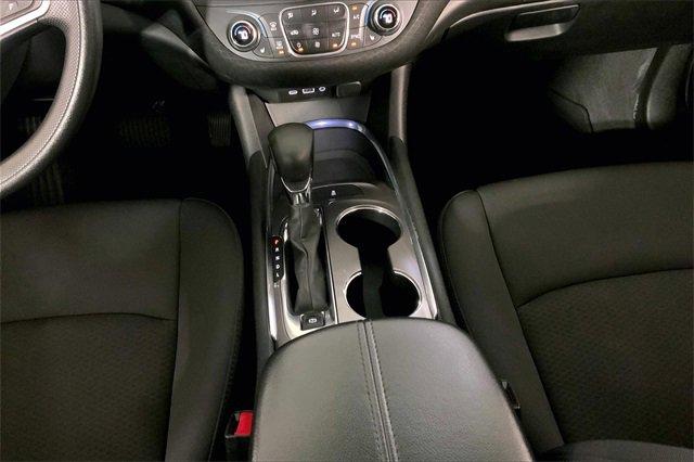 2022 Chevrolet Malibu Vehicle Photo in KANSAS CITY, MO 64114-4502