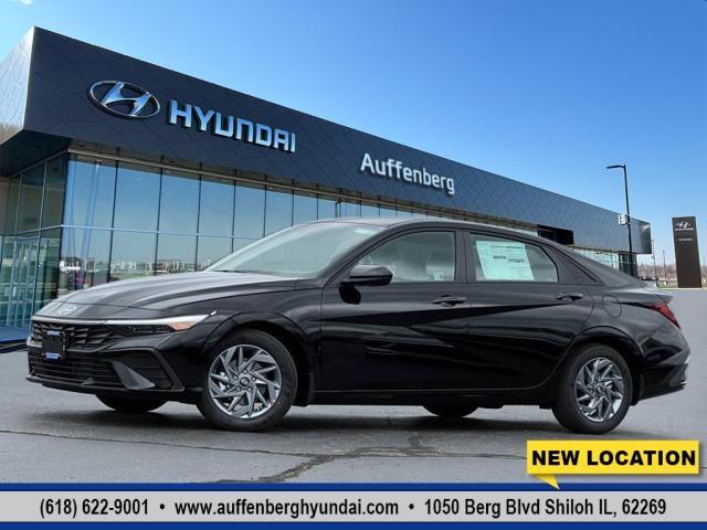 2024 Hyundai ELANTRA Vehicle Photo in Shiloh, IL 62269