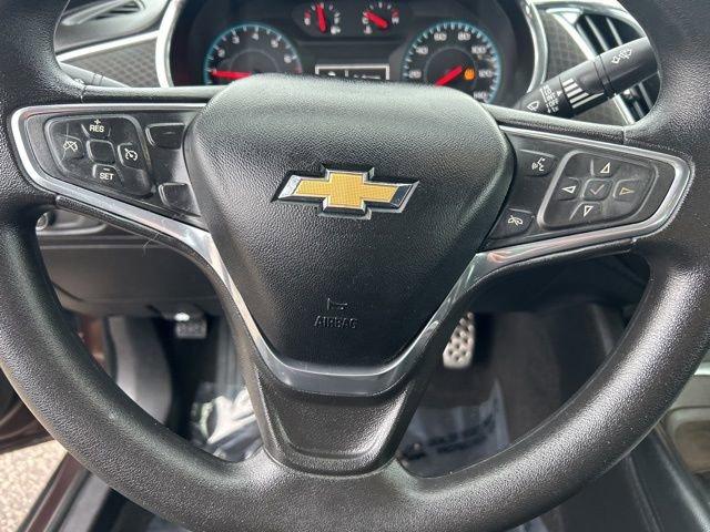 2016 Chevrolet Malibu Vehicle Photo in MEDINA, OH 44256-9631