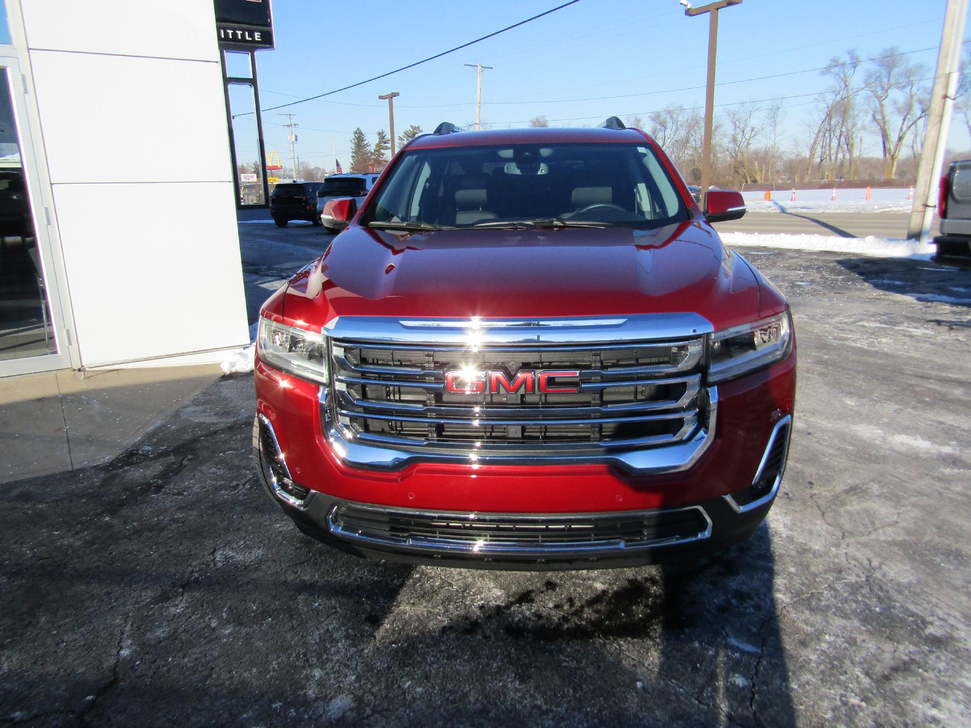 Used 2022 GMC Acadia SLT with VIN 1GKKNML40NZ160922 for sale in Greenville, OH