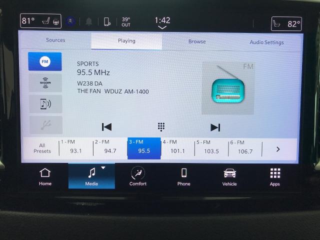 2022 Chrysler Pacifica Vehicle Photo in GREEN BAY, WI 54303-3330