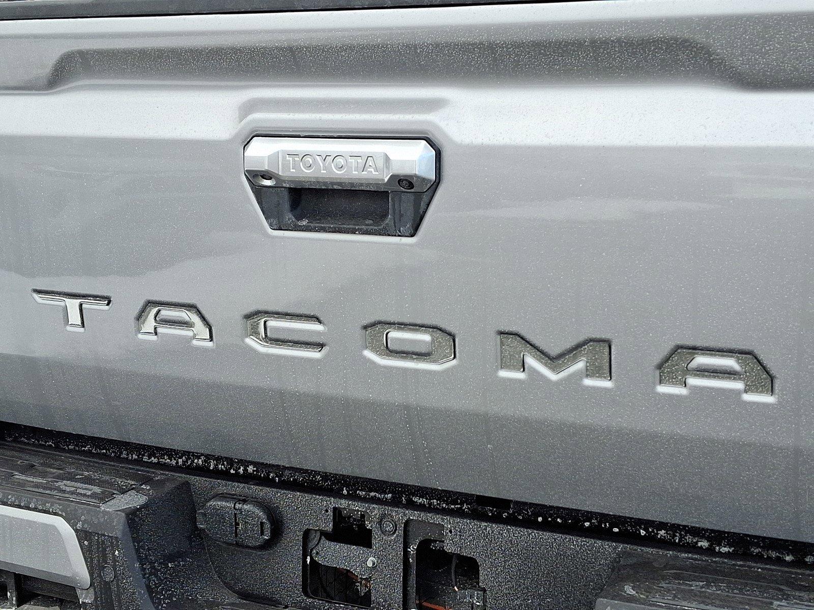 2025 Toyota Tacoma 4WD Vehicle Photo in Harrisburg, PA 17111