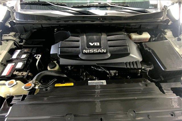 2018 Nissan Titan Vehicle Photo in TOPEKA, KS 66609-0000