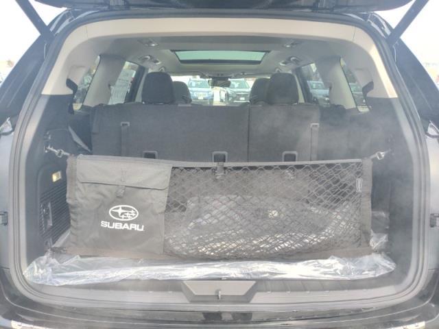 2025 Subaru Ascent Vehicle Photo in Green Bay, WI 54304