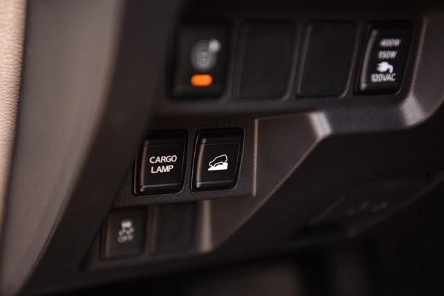 2024 Nissan Frontier Vehicle Photo in Ballwin, MO 63011