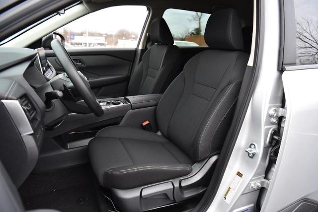 2025 Nissan Rogue Vehicle Photo in Ballwin, MO 63011