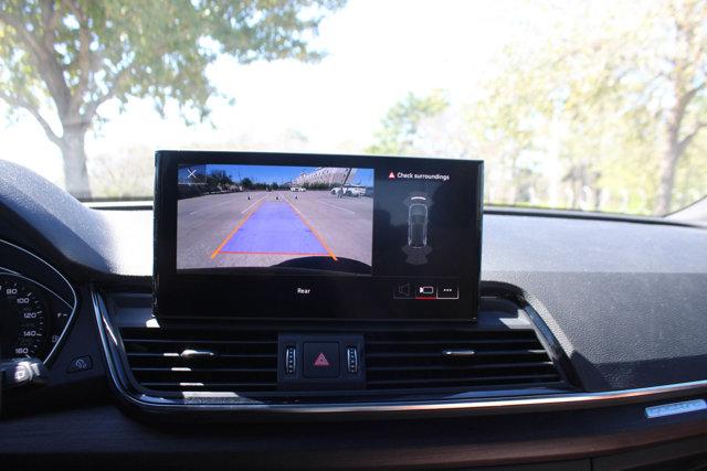 2022 Audi Q5 Vehicle Photo in HOUSTON, TX 77090