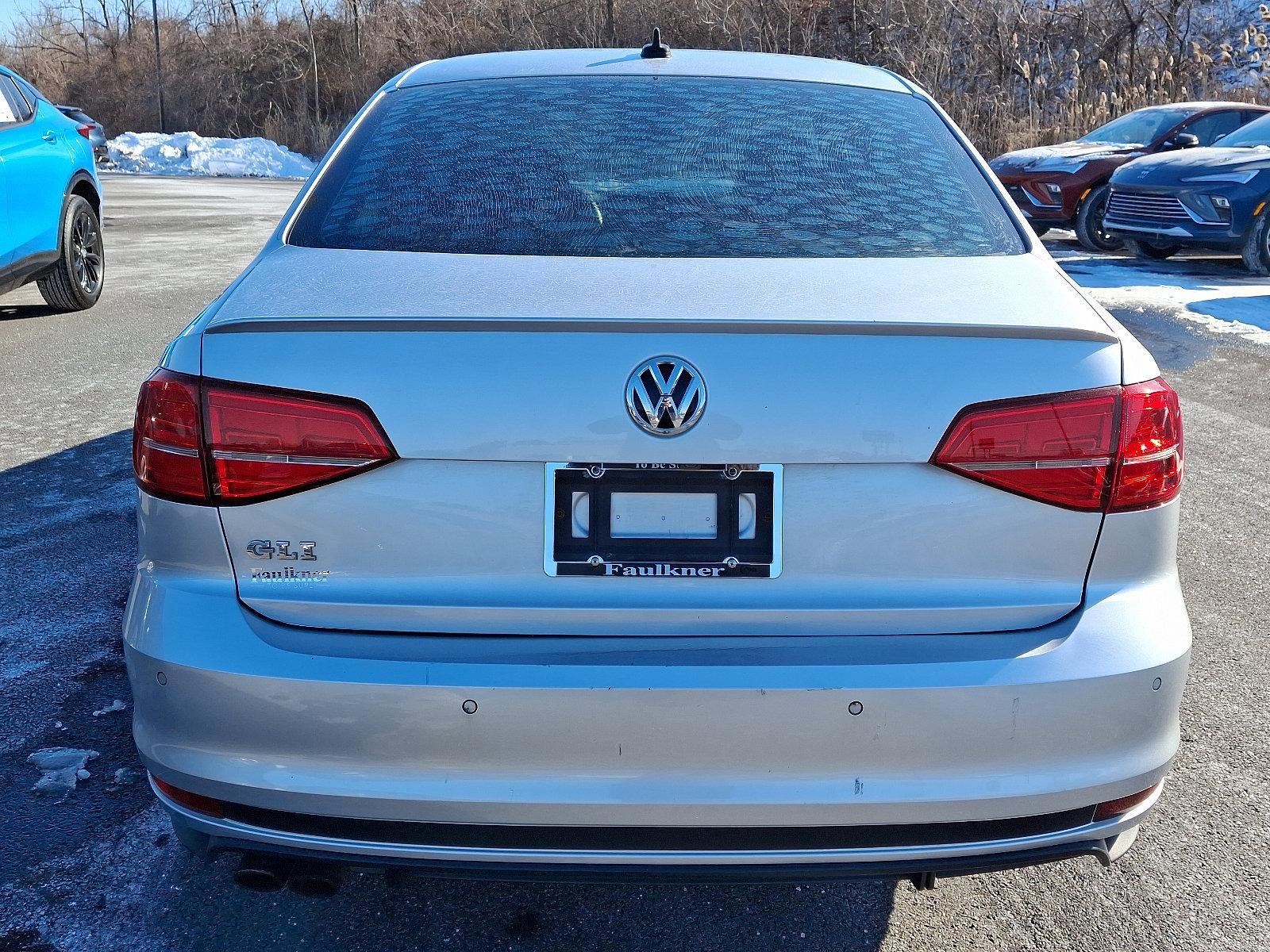 2016 Volkswagen Jetta Sedan Vehicle Photo in Trevose, PA 19053