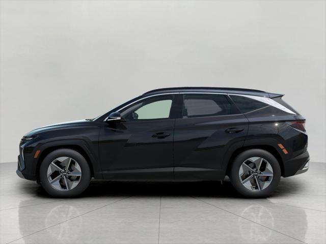 2025 Hyundai TUCSON Hybrid Vehicle Photo in Green Bay, WI 54304