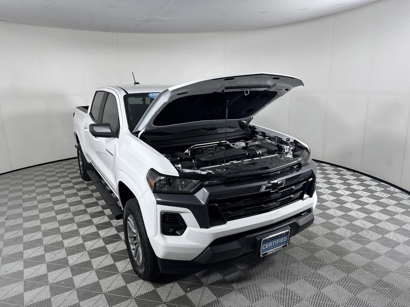 2024 Chevrolet Colorado Vehicle Photo in GEORGETOWN, TX 78626-7508