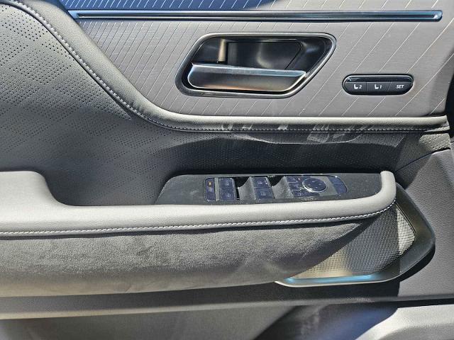 2025 INFINITI QX80 Vehicle Photo in Fort Worth, TX 76132