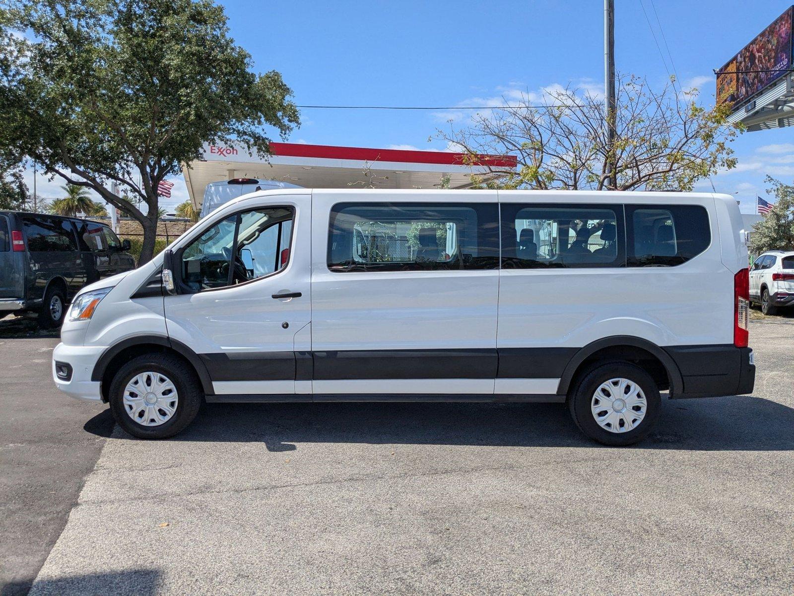 2022 Ford Transit Passenger Wagon Vehicle Photo in Miami, FL 33015