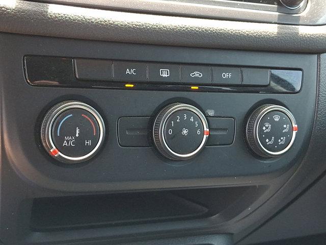 2017 Volkswagen Tiguan Vehicle Photo in Philadelphia, PA 19116