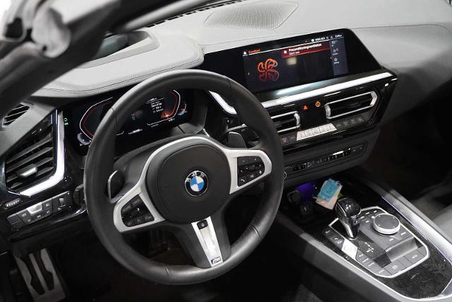 2025 BMW Z4 sDrive30i Vehicle Photo in GRAPEVINE, TX 76051