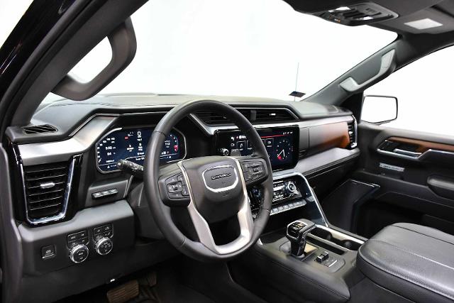 2023 GMC Sierra 1500 Vehicle Photo in DALLAS, TX 75235