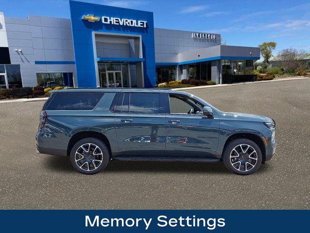 2025 Chevrolet Suburban Vehicle Photo in DANBURY, CT 06810-5034