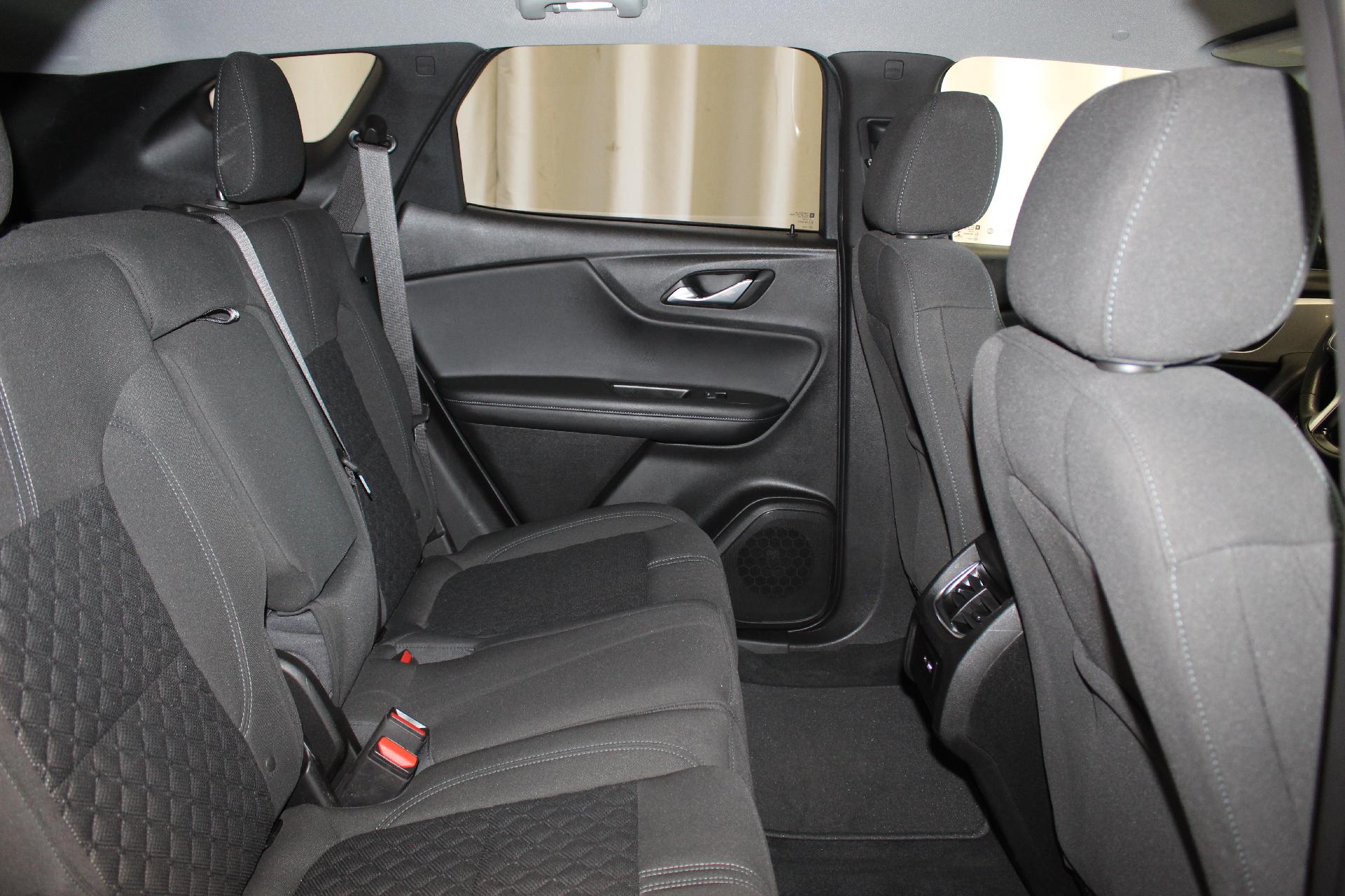 2021 Chevrolet Blazer Vehicle Photo in NORTHAMPTON, MA 01060-1120