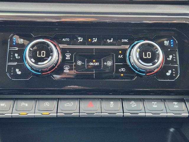 2023 GMC Sierra 1500 Vehicle Photo in DENTON, TX 76210-9321