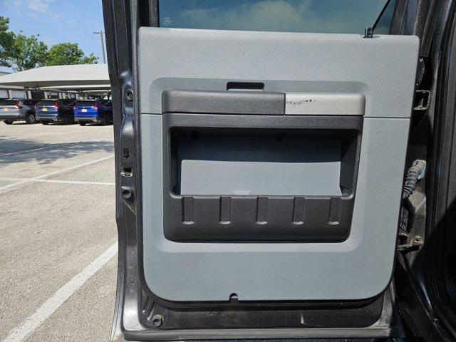 2016 Ford Super Duty F-250 SRW Vehicle Photo in San Antonio, TX 78230