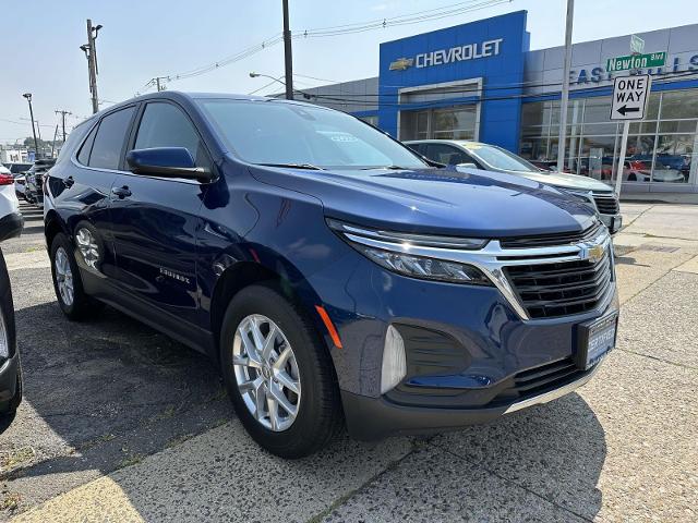 2022 Chevrolet Equinox Vehicle Photo in Roslyn, NY 11576