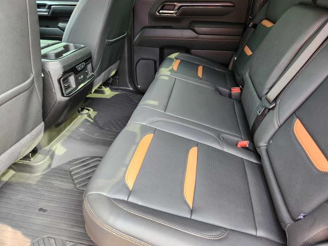 2025 GMC Sierra 2500 HD Vehicle Photo in DENTON, TX 76210-9321