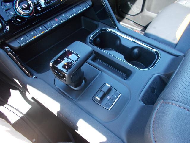 2026 GMC Sierra 1500 Vehicle Photo in LOWELL, MA 01852-4336