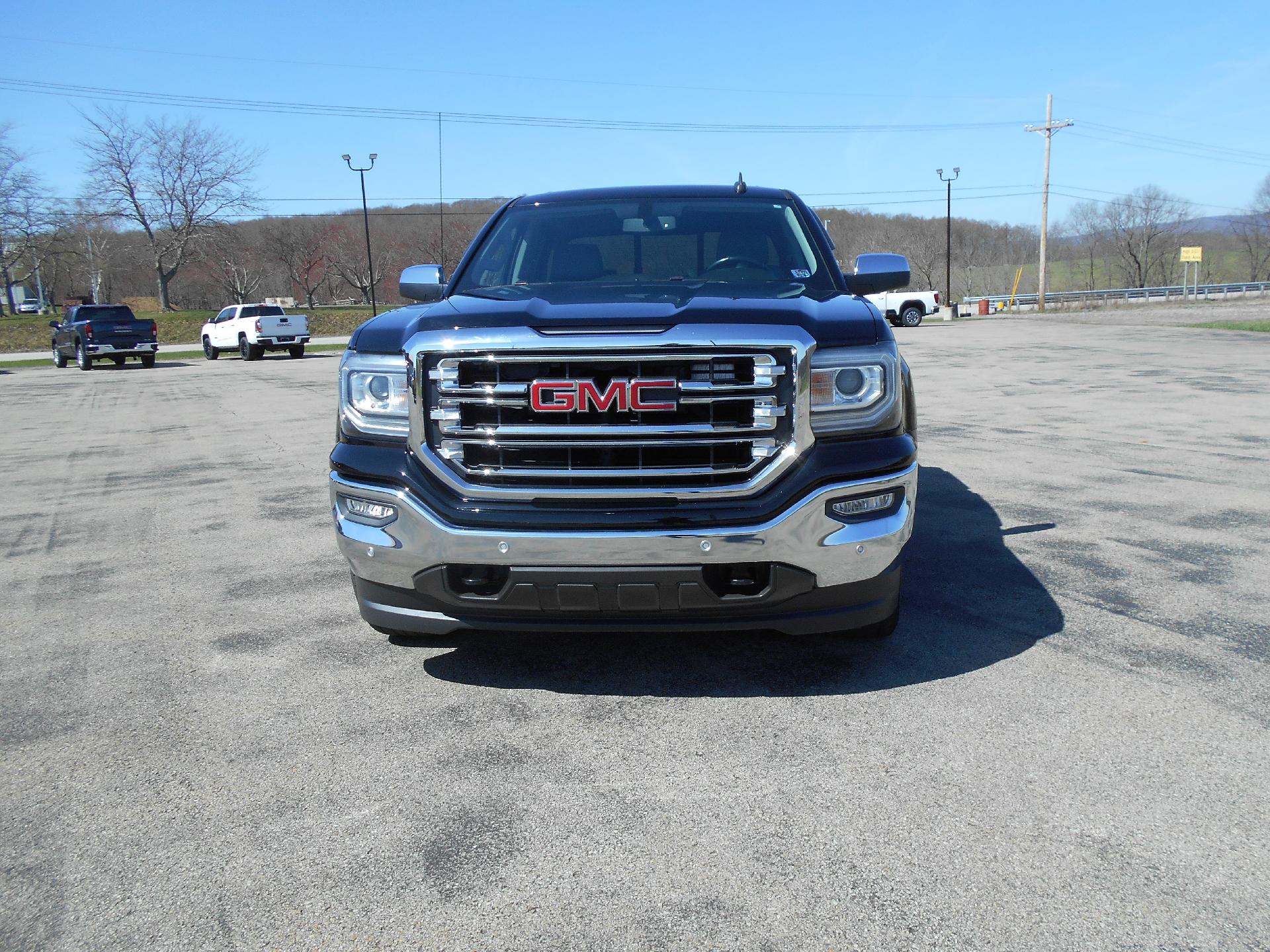 Used 2018 GMC Sierra 1500 SLT with VIN 3GTU2NECXJG619889 for sale in Somerset, PA