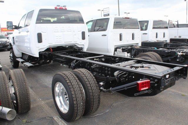 2024 Chevrolet Silverado 5500 HD Vehicle Photo in SAINT CLAIRSVILLE, OH 43950-8512