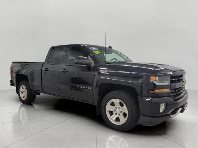 2017 Chevrolet Silverado 1500 Vehicle Photo in APPLETON, WI 54914-8833