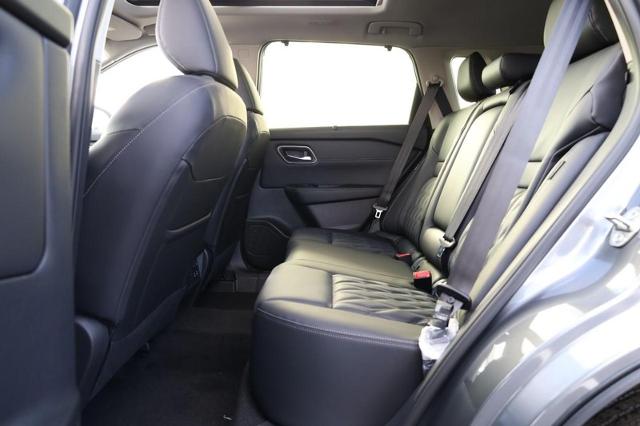 2025 Nissan Rogue Vehicle Photo in Ballwin, MO 63011