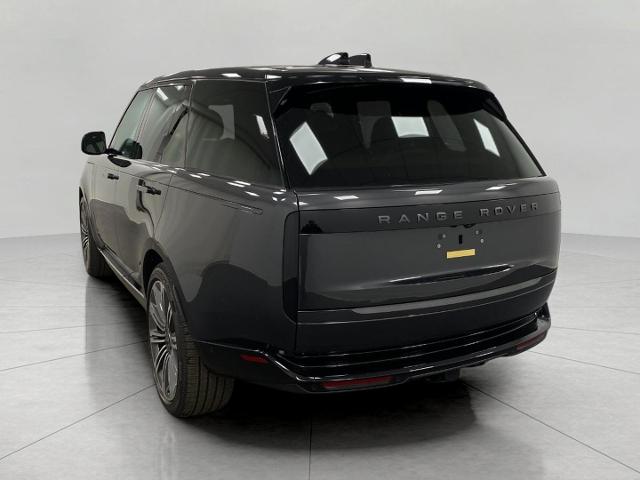 2025 Range Rover Vehicle Photo in Appleton, WI 54913