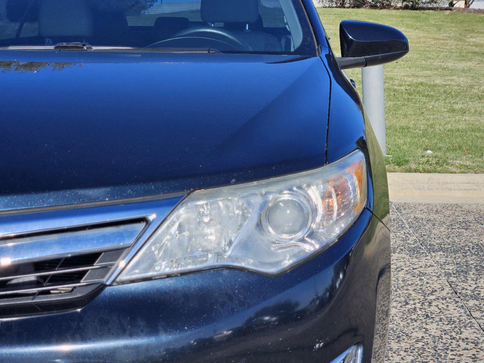 2012 Toyota Camry Vehicle Photo in FORT WORTH, TX 76132