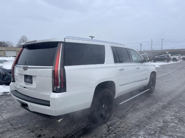 2019 Cadillac Escalade ESV Vehicle Photo in BEACHWOOD, OH 44122-4298