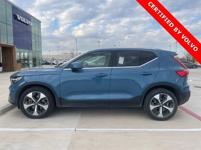 2023 Volvo XC40 Vehicle Photo in Grapevine, TX 76051